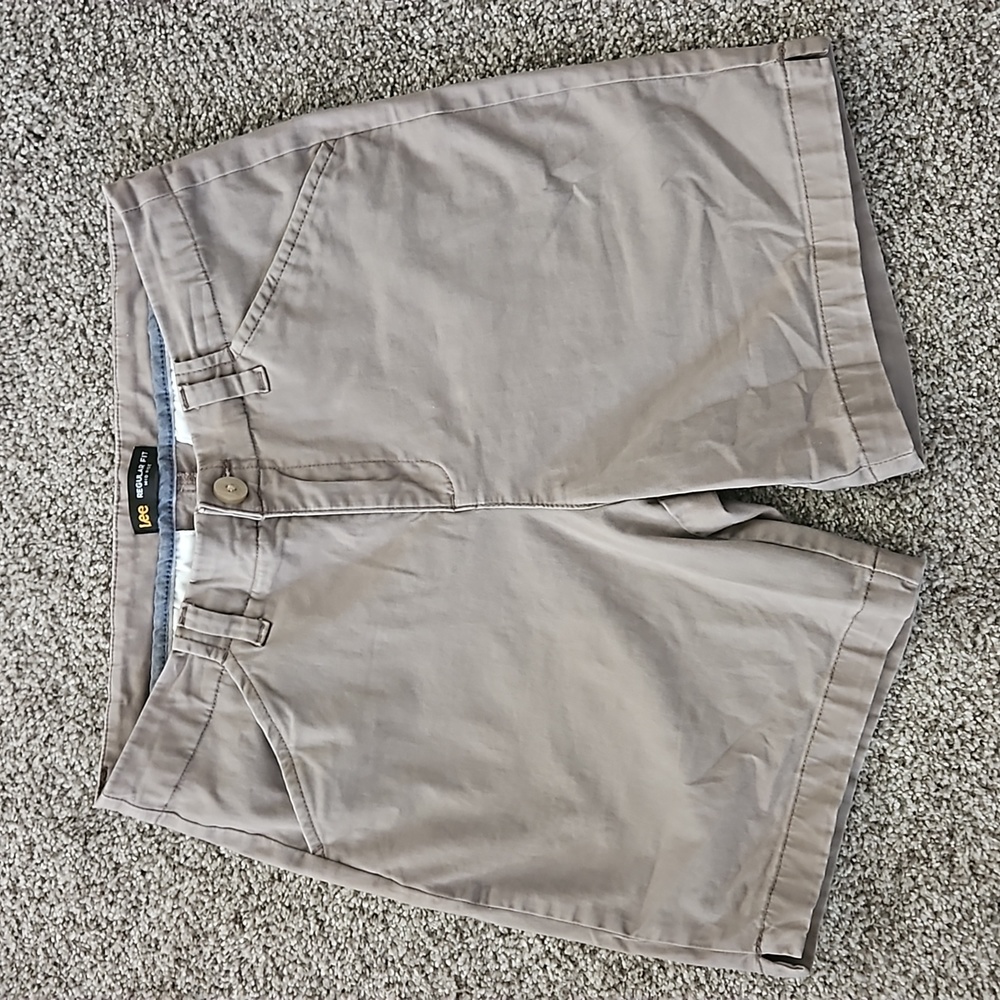 Lee Khaki Shorts